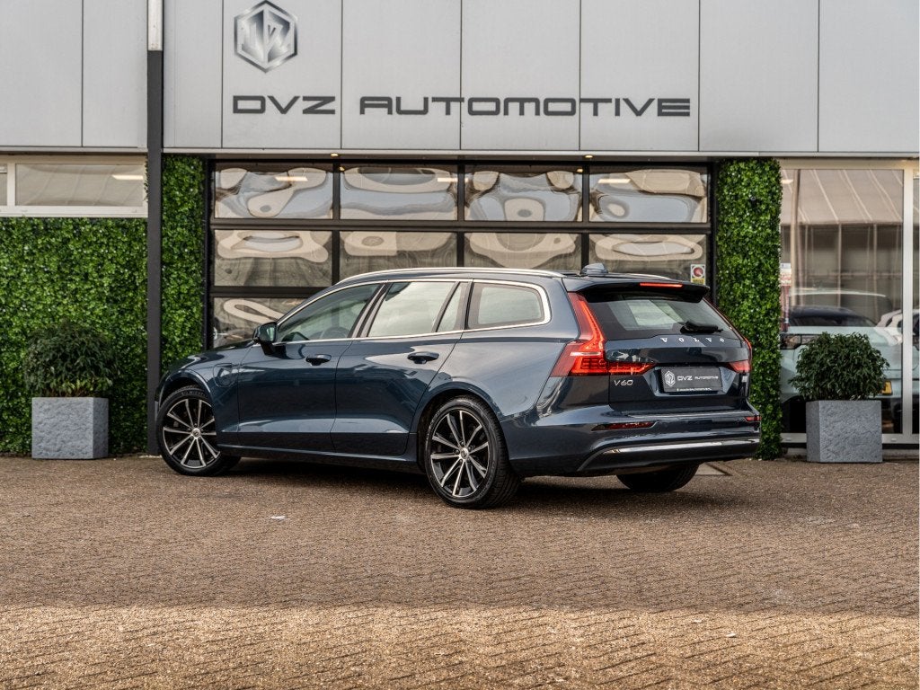 Volvo V60 2.0 T6 Plug-in hybrid AWD Core Bright | LED | Trek, Automaat, Gebruikt, Euro 6, 4 cilinders