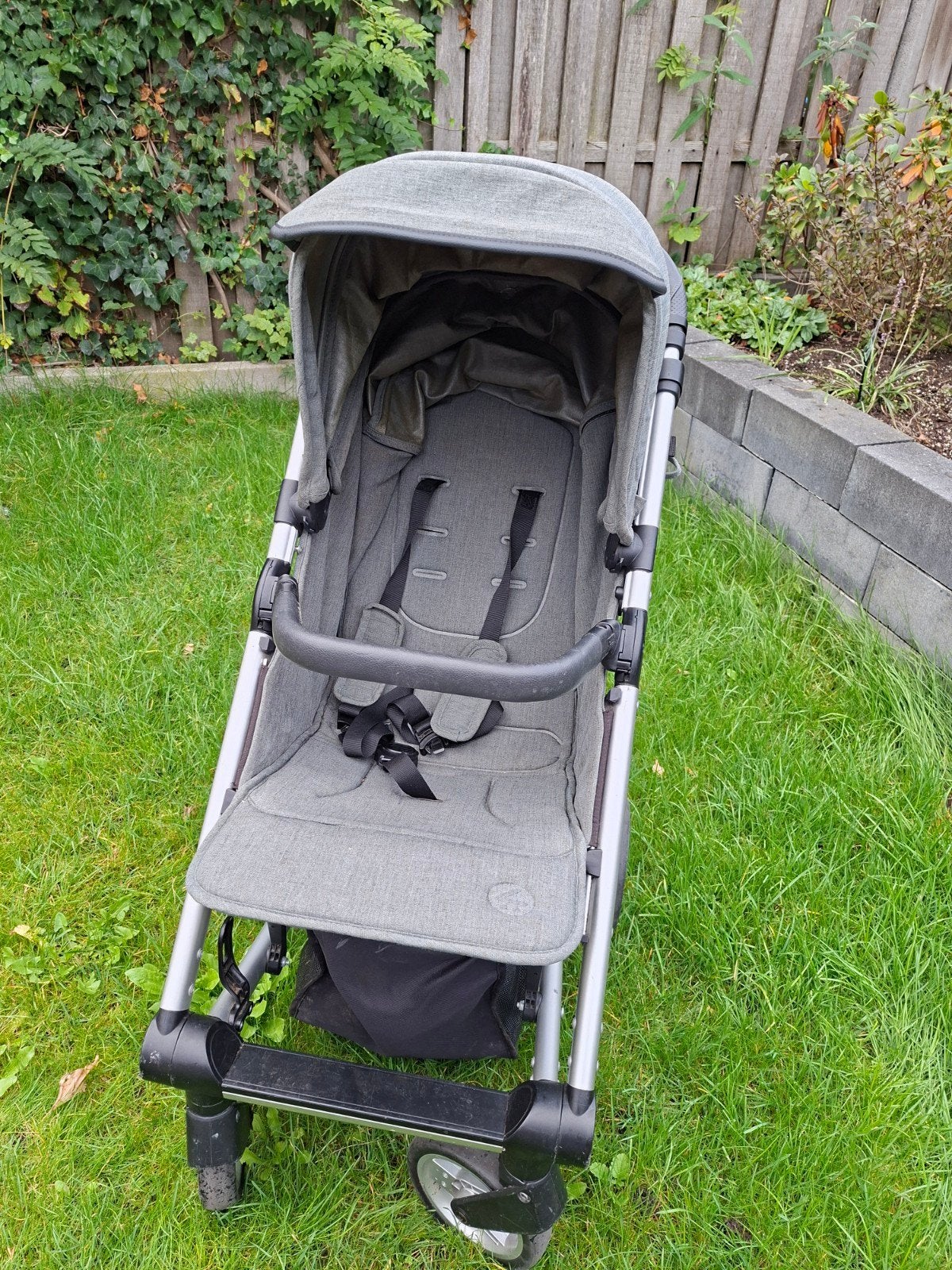 Mutsy Nexo Buggy - Groen, verstelbaar en degelijk, Ophalen, Gebruikt, Overige merken, Verstelbare rugleuning