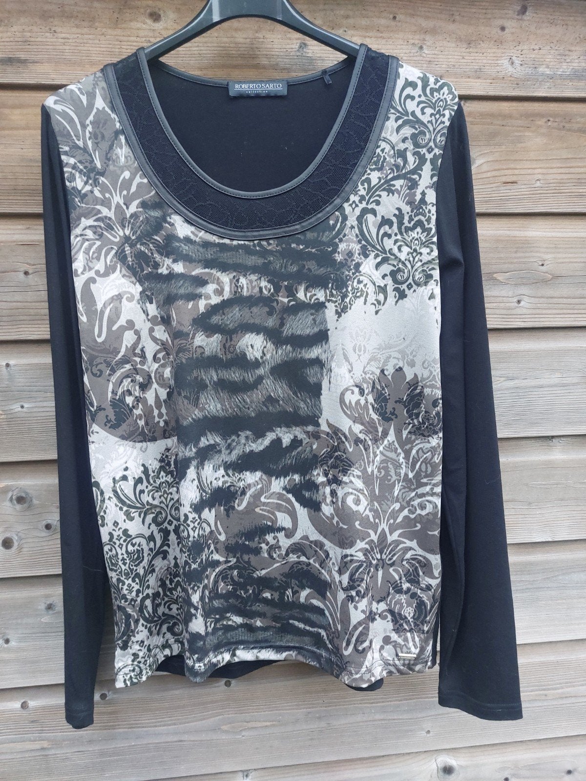 Bewerkt shirtje Roberto Sarto maat 38/M, Kleding | Dames, Ophalen of Verzenden, Zo goed als nieuw, Maat 38/40 (M), Korte mouw