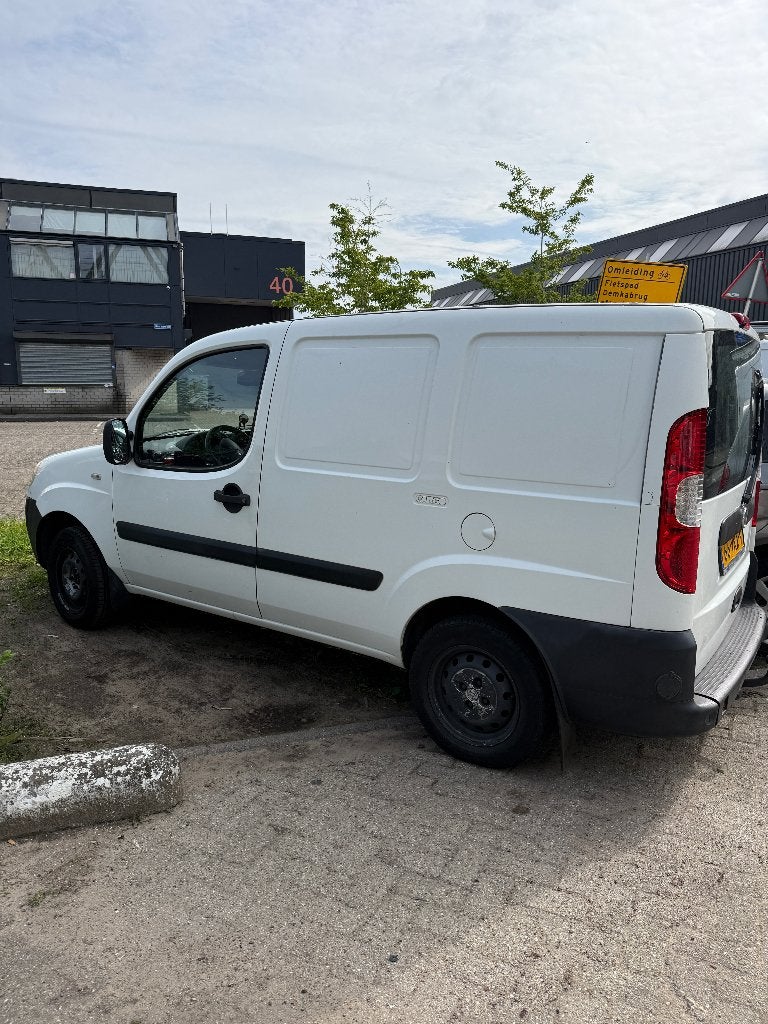 Fiat Doblo Benzine & CNG  143.250km  1.6 16V Bipower 2008, Voorwielaandrijving, Stof, 4 cilinders, CNG (Aardgas)