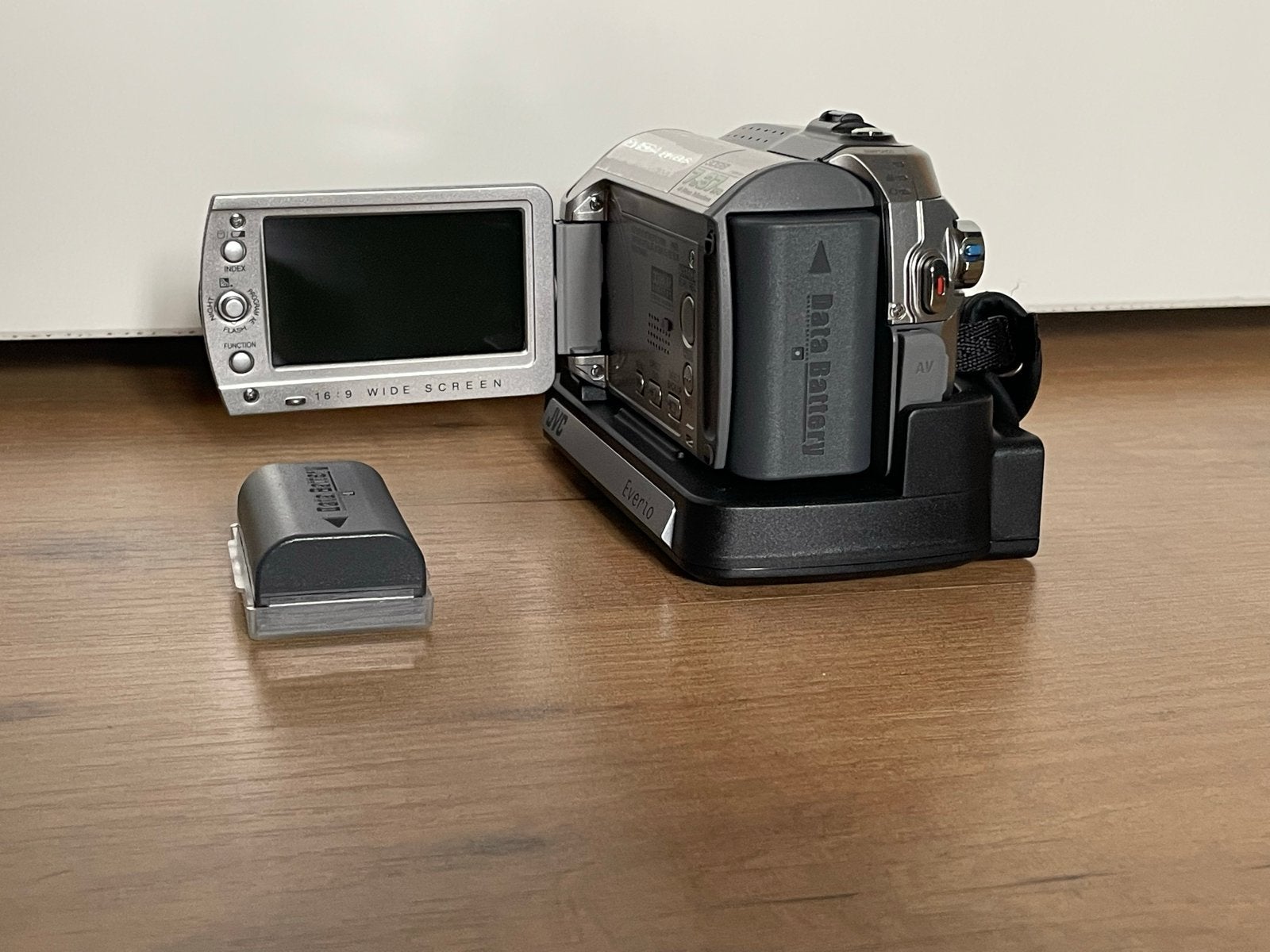 JVC Everio GZ-MG255 Videocamera - Zo goed als nieuw, Harde schijf, JVC, Ophalen of Verzenden, Zo goed als nieuw