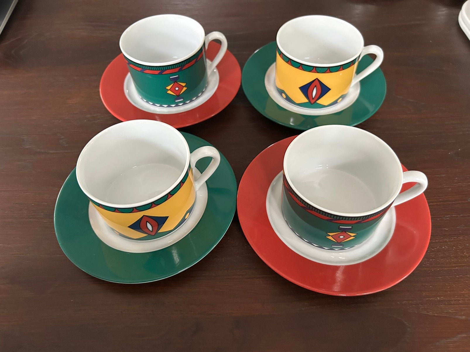 Kahla 90s vintage kop en schotel (4 stuks), Ophalen, Zo goed als nieuw, Porselein, Kop en/of schotel