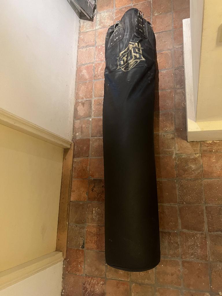 Bokszak BDS 180cm 40kg — boksen / kickboksen, Ophalen, Gebruikt, Bokszak