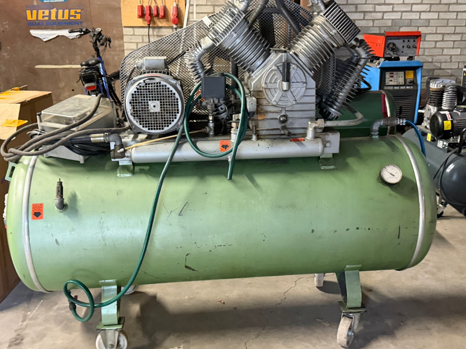 Creemers compressor 10 pk, Ophalen, Zo goed als nieuw, Eén persoon, Overige typen