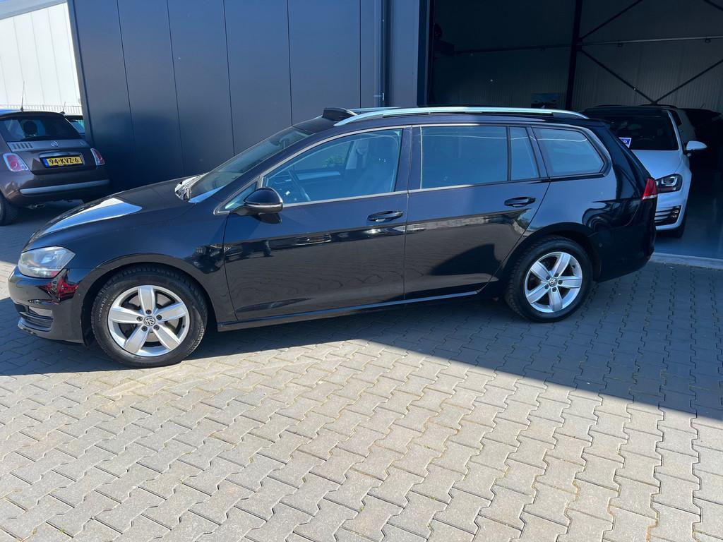 Volkswagen Golf 1.6 TDI Highline, Auto's, Voorwielaandrijving, Euro 5, Navigatiesysteem, Gebruikt