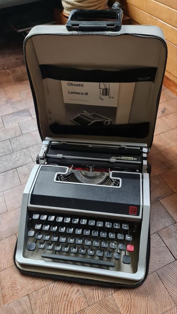 Olivetti lettera dl voor reserve-onderdelen, Diversen, Typemachines, Ophalen of Verzenden