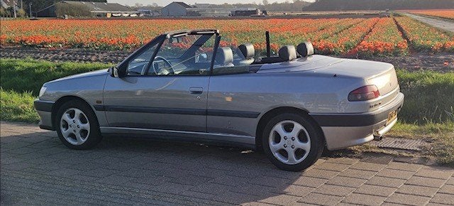 Peugeot 306 Cabriolet 2.0 | Topstaat | Liefhebbersauto, Auto's, Peugeot, 1998 cc, Cabriolet, 49 €/maand, Handgeschakeld