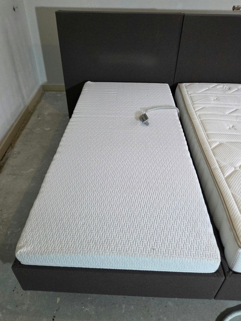 Antidoorlig matras met wasbare tijk - 90x200 cm, 90 cm, Eenpersoons, Ophalen of Verzenden, Zo goed als nieuw