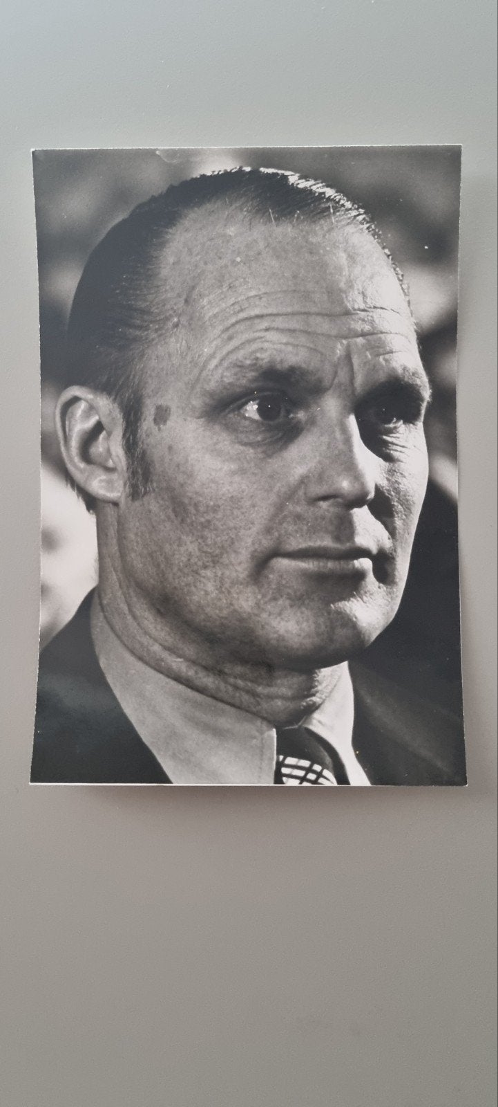 Persfoto Lau van Ravens - Scheidsrechter, Ophalen of Verzenden, Zo goed als nieuw, Overige binnenlandse clubs, Overige typen