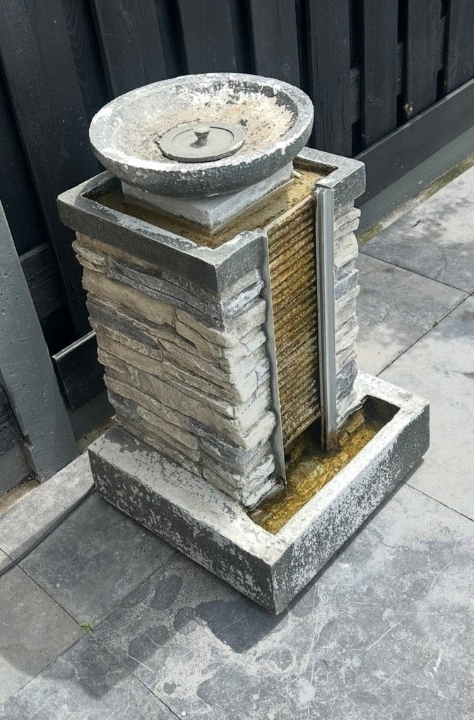 Waterfontein met vuurfunctie - Uniek tuinelement, Ophalen of Verzenden, Gebruikt, Graniet, Waterornament