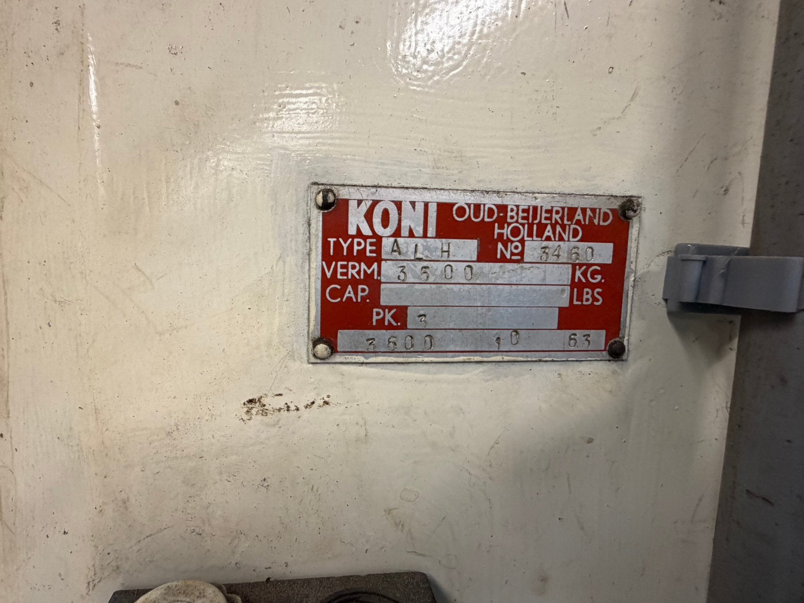 KONI HEFBRUG 3 TON, Ophalen