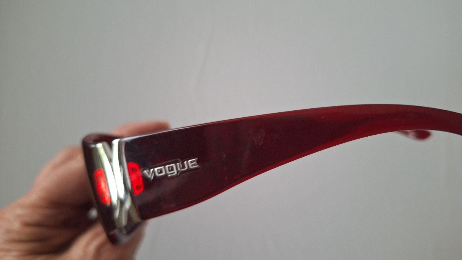 Originele Vogue zonnebril - Rood, Ophalen of Verzenden, Rood