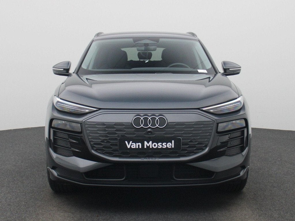 Audi Q6 e-tron edition performance 100 kWh | Adaptive cruise, Auto's, Audi, Automaat, 12 maanden, Gebruikt, SUV of Terreinwagen
