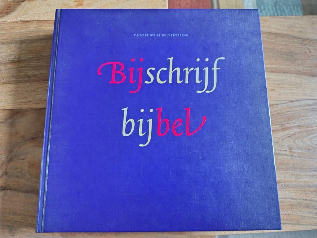 Bijschrijfbijbel, Ophalen of Verzenden, Gelezen