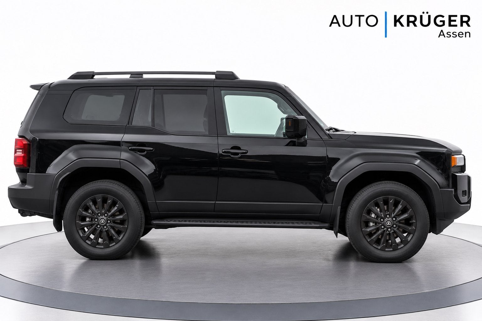 Toyota Landcruiser 2.8 D-4D Professional LEER/PANO/JBL/BTW, Auto's, Automaat, Dealer onderhouden, 4 cilinders, Zwart