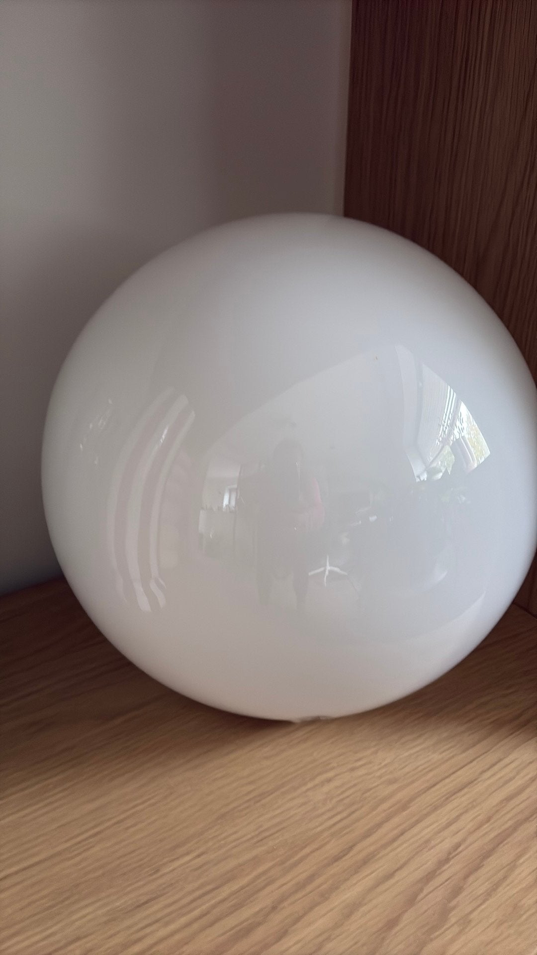 Mooie witte bollamp Ikea, Ophalen of Verzenden, Zo goed als nieuw, IKEA