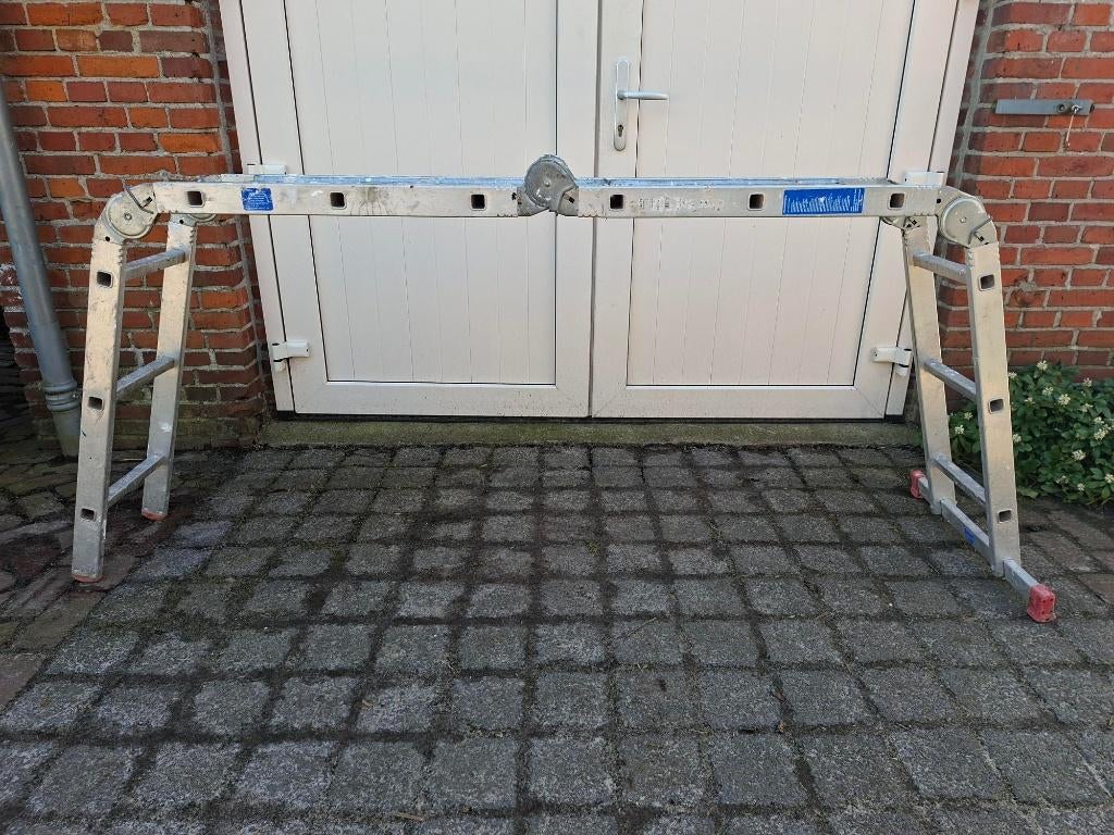 Goede vouwladder, knikladder, pyramideladder!, Ophalen of Verzenden, Gebruikt, Ladder, 2 tot 4 meter