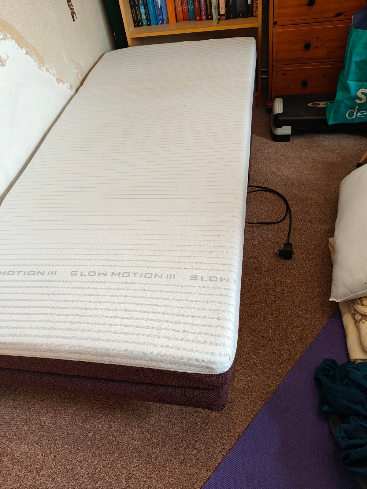 M-line slowmotion 3 boxspring bed electrisch verstelbaar, Huis en Inrichting, Ophalen, 90 cm, Eenpersoons, Zo goed als nieuw