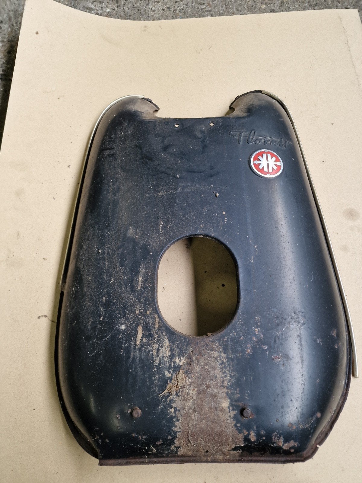Kreidler Beenschild vanaf 1973 LH TM LF, geforceeed. Netjes., Ophalen of Verzenden