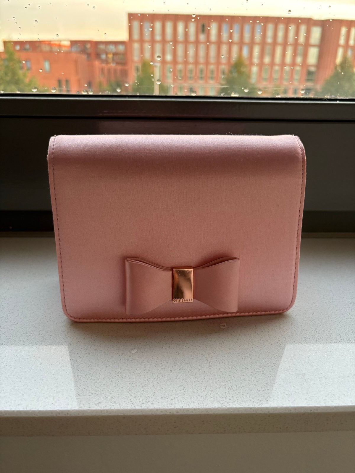 Ted Baker roze avondtasje met roségouden details, Ophalen of Verzenden, Nieuw, Roze, Avondtasje