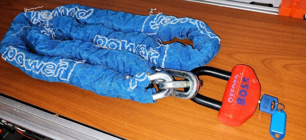 Te koop: Zware ketting met OXFORD BOSS slot, Motoren, Accessoires | Sloten, Ophalen of Verzenden, Gebruikt