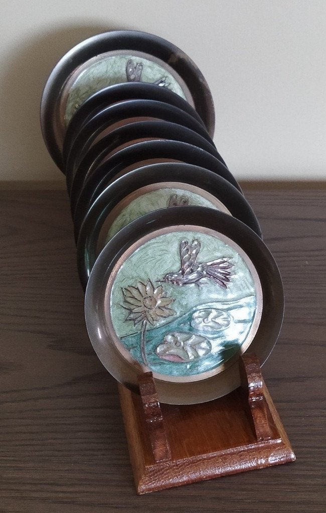 Chinese cloisonné onderzetters in een houten standaard, Antiek en Kunst, Ophalen of Verzenden