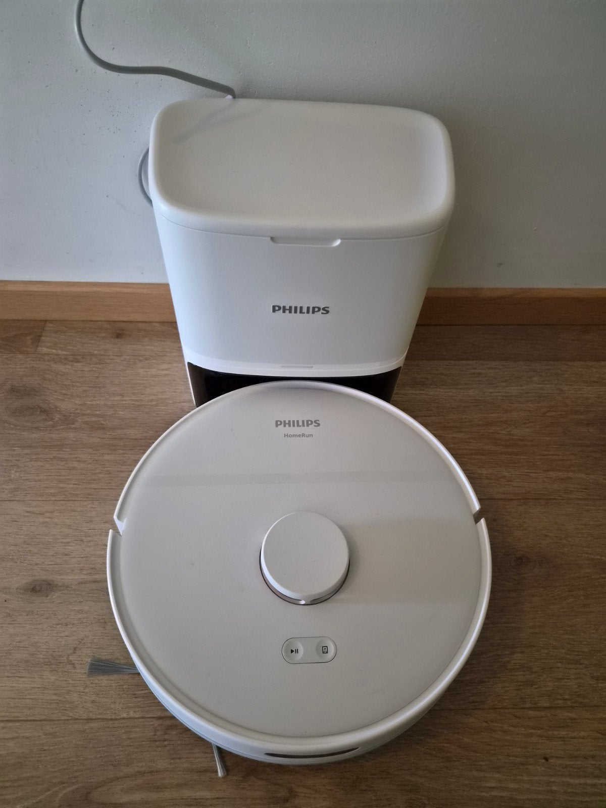 Philips HomeRun XU2100  Robotstofzuiger met zelfreinigend st, Witgoed en Apparatuur, Stofzuigers, Ophalen, Philips, Zo goed als nieuw