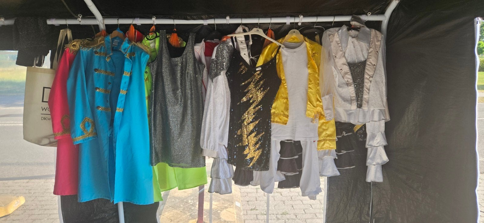 verkleedkleding diverse artiesten, Kinderen en Baby's, Ophalen, Gebruikt, Jongen of Meisje