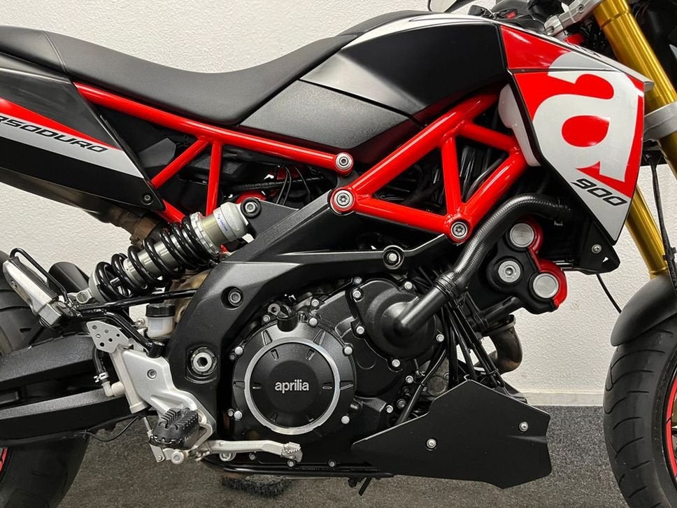 ️️ Prachtige Aprilia DORSODURO 900 ️️, 2 cilinders, Aprilia, Motorrijbewijs A, Bedrijf