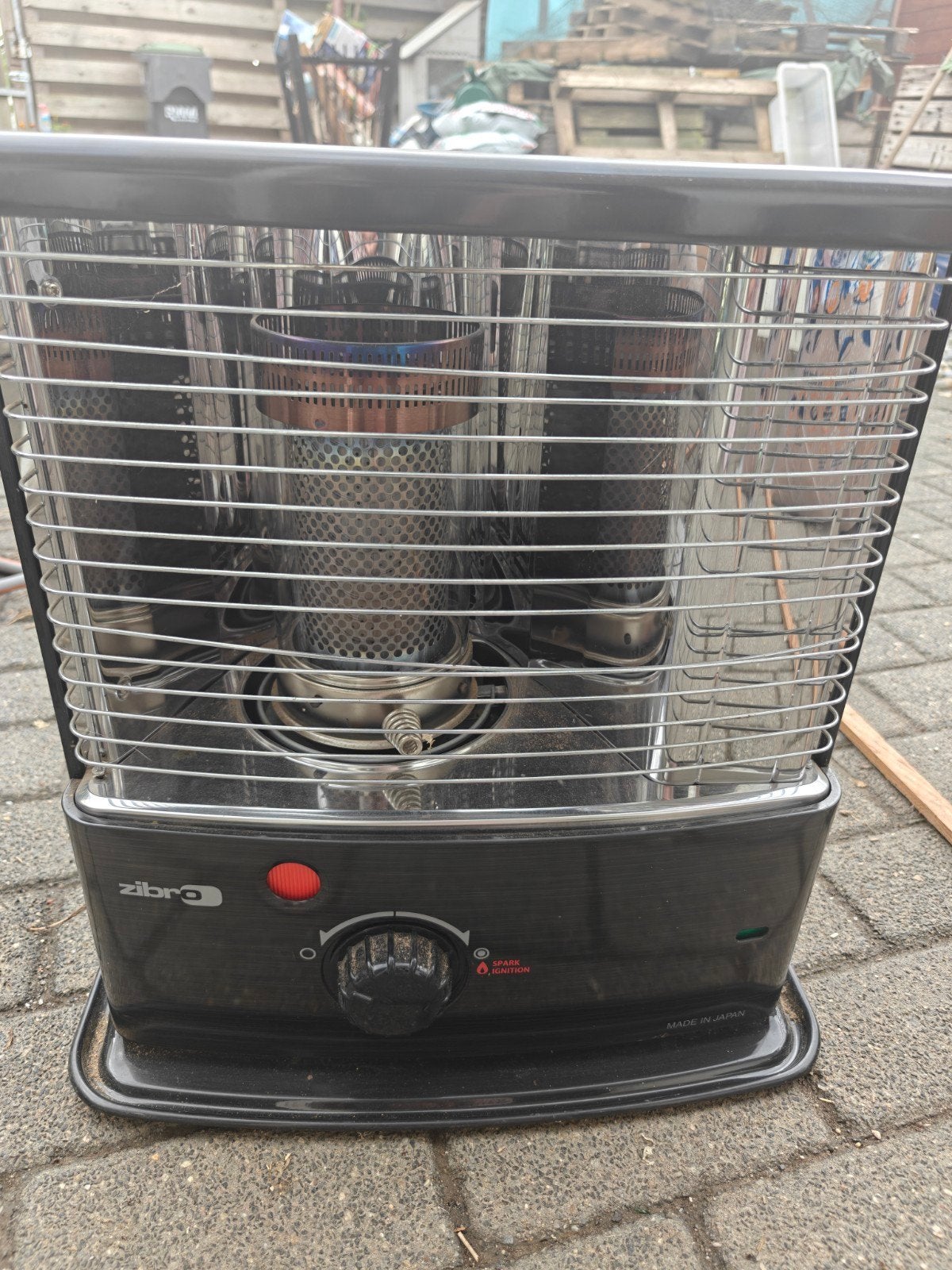 Zibro Kamin Kachel - Zo goed als nieuw, wegens verhuizing, Ophalen, Overige brandstoffen, Petroleumkachel, Zo goed als nieuw