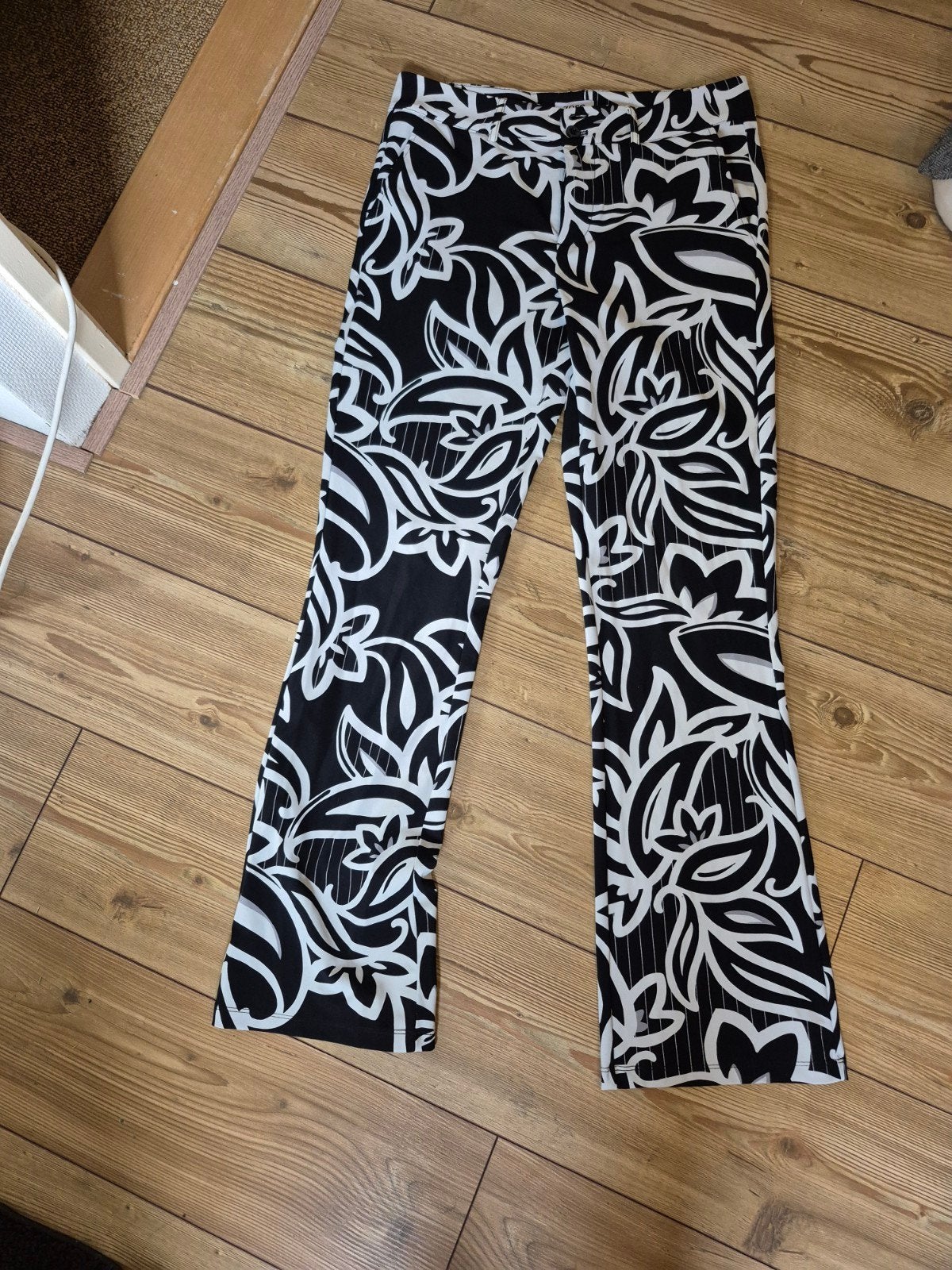 Zoso L, Kleding | Dames, Kort, Zwart, Maat 46/48 (XL) of groter, Ophalen of Verzenden
