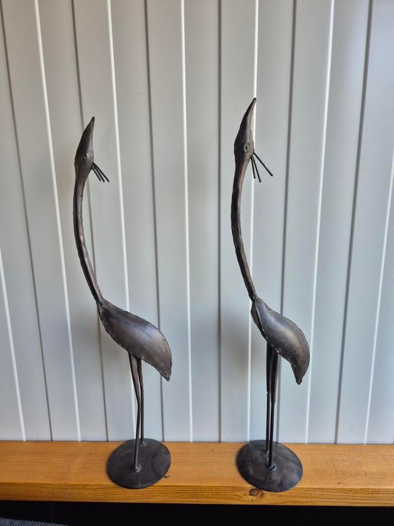 Twee metalen vogelbeeldjes , 55 cm hoog, Huis en Inrichting, Woonaccessoires | Overige, Ophalen