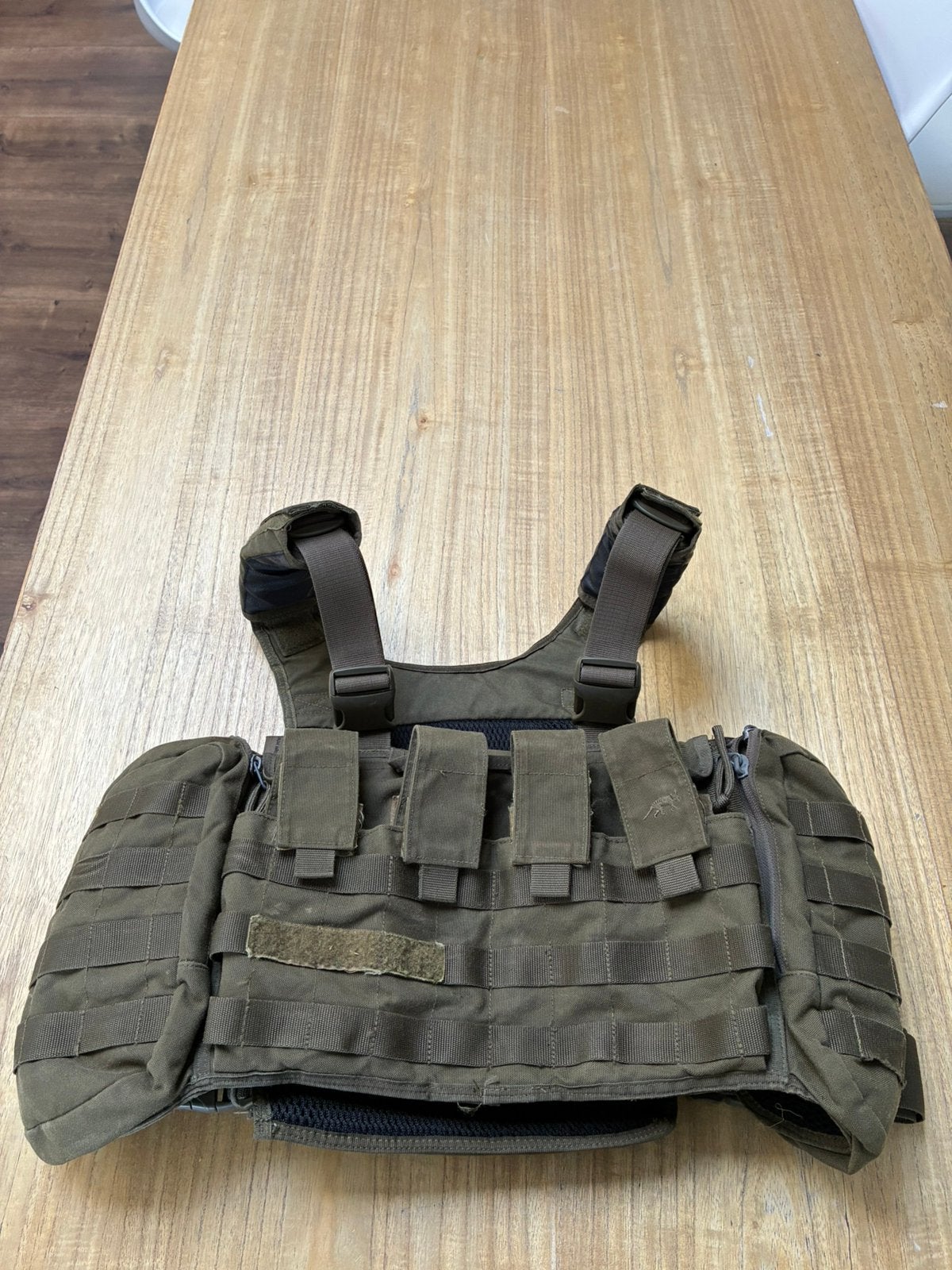 Tasmanian tiger plate carriër Airsoft, Verzamelen, Militaria | Algemeen, Ophalen of Verzenden, Landmacht, Nederland