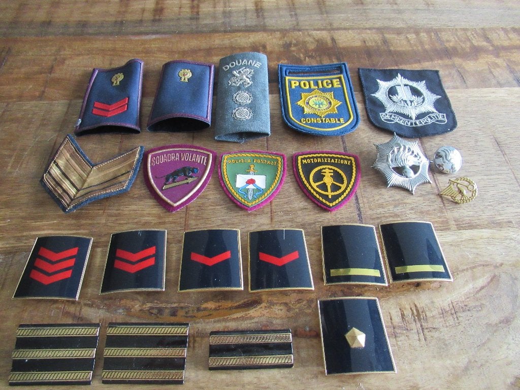 Embleem Italië Badge epauletten police douane constable, Ophalen of Verzenden, Overige soorten, Overige gebieden, Embleem of Badge