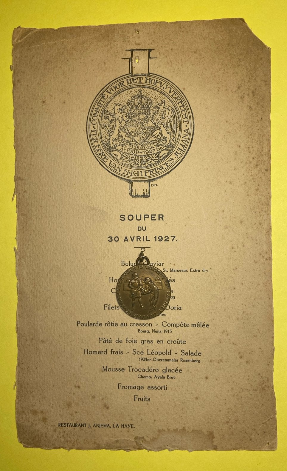 Souper Comite Hofvijver Juliana 18 jaar 1927, Ophalen, Gebruikt