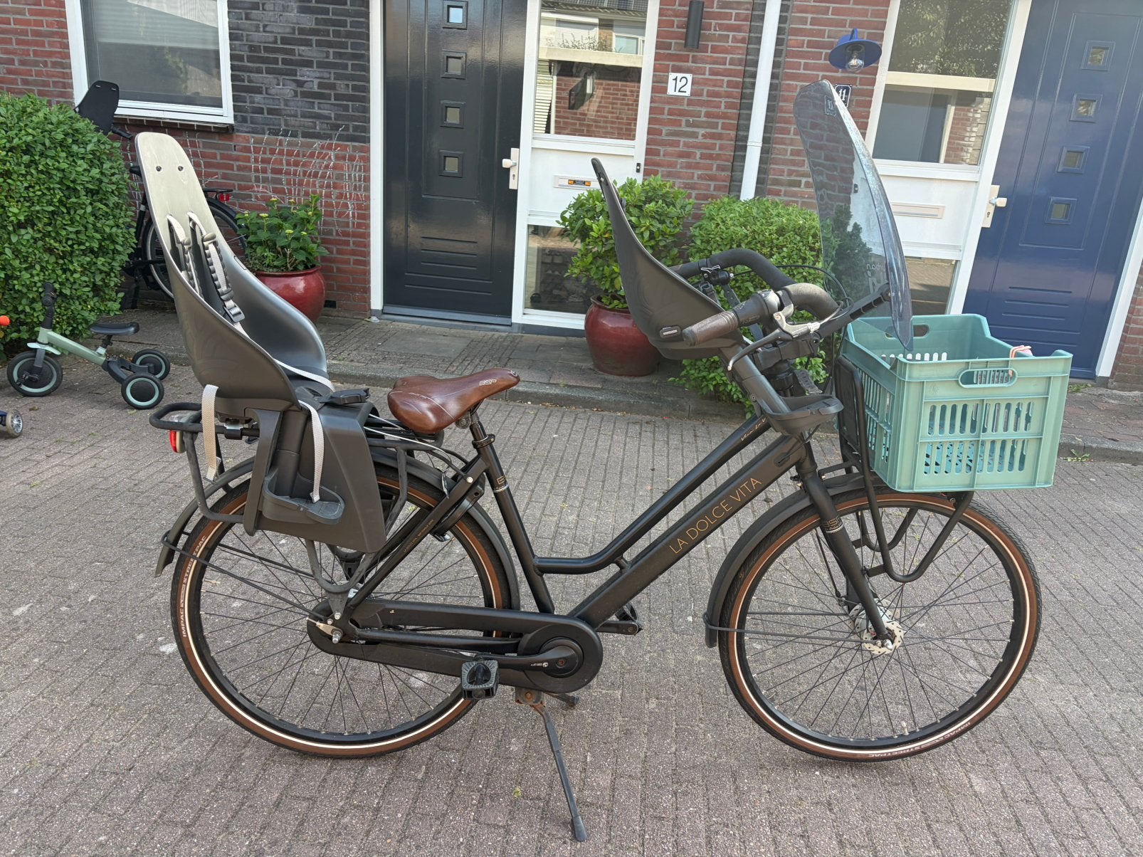 BSP La Dolce Vita mamafiets met 2 kinderzitjes en windscherm, Overige merken, 2 zitjes, Gebruikt, Windscherm