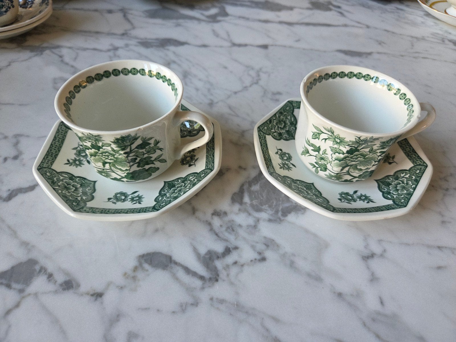 Set van 2 Vintage Royal Staffordshire kop en schotel, Ophalen, Gebruikt, Overige merken, Keramiek