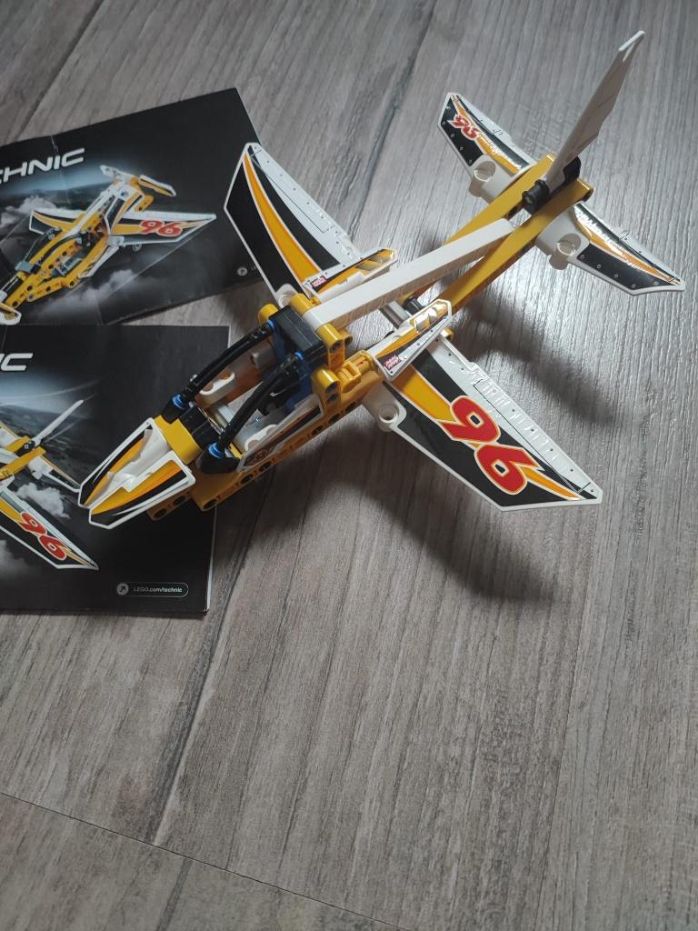 Lego Technic 42044 Display Team Jet, Lego, Compleet, Ophalen of Verzenden, Zo goed als nieuw