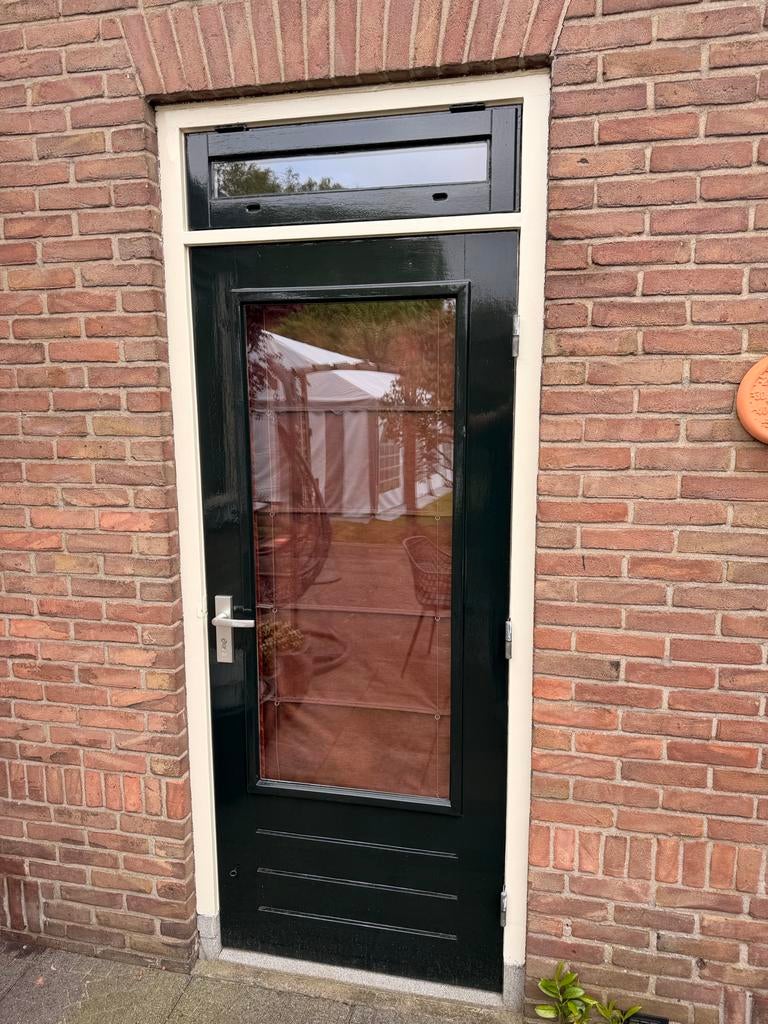Buiten achterdeur hardhout met hor en zonwering, Ophalen, Gebruikt, 80 tot 100 cm, 215 cm of meer