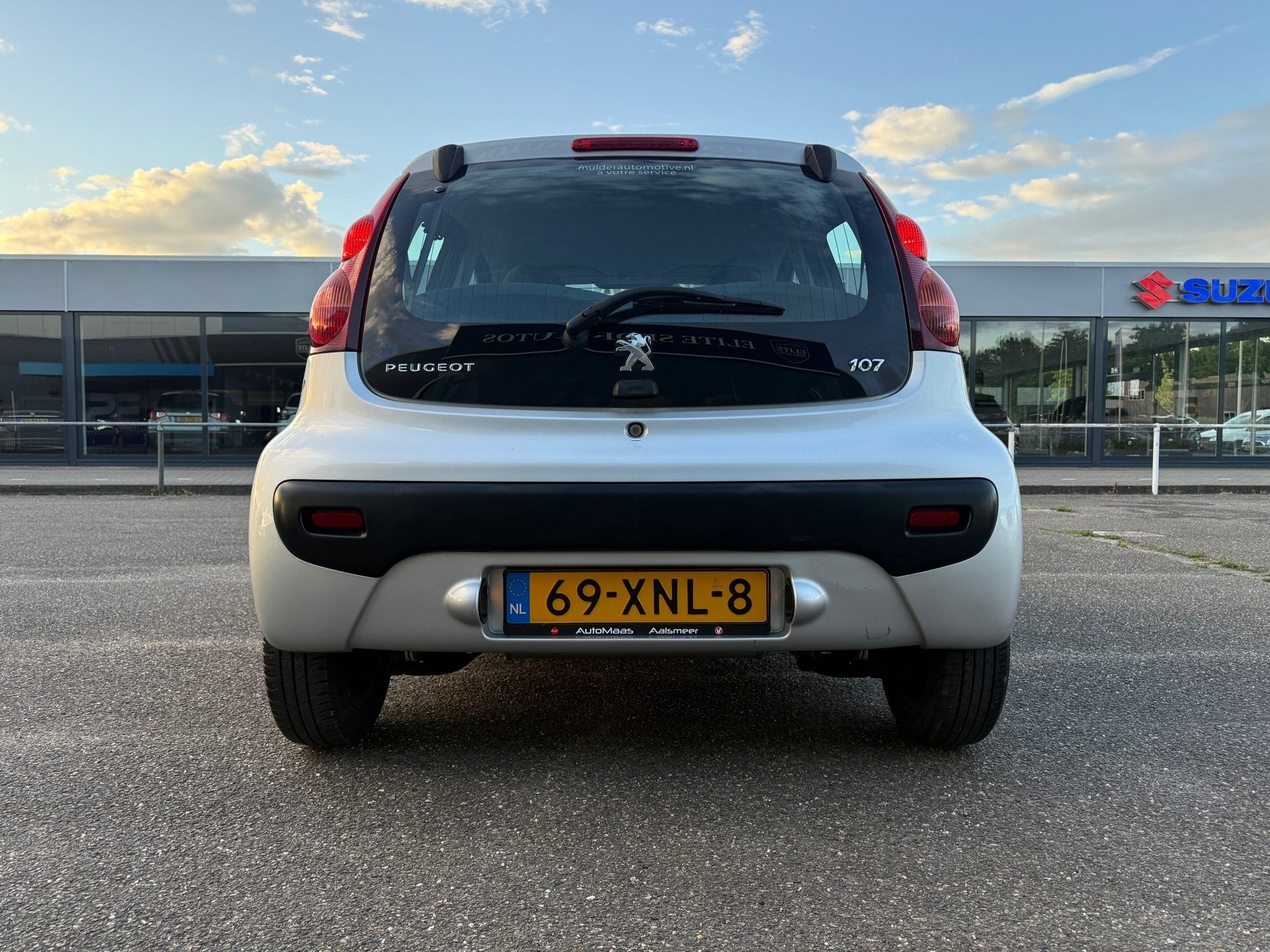 Peugeot 107 1.0 Access Accent I Airco I NAP I Carplay I, Voorwielaandrijving, Euro 5, Gebruikt, 4 stoelen