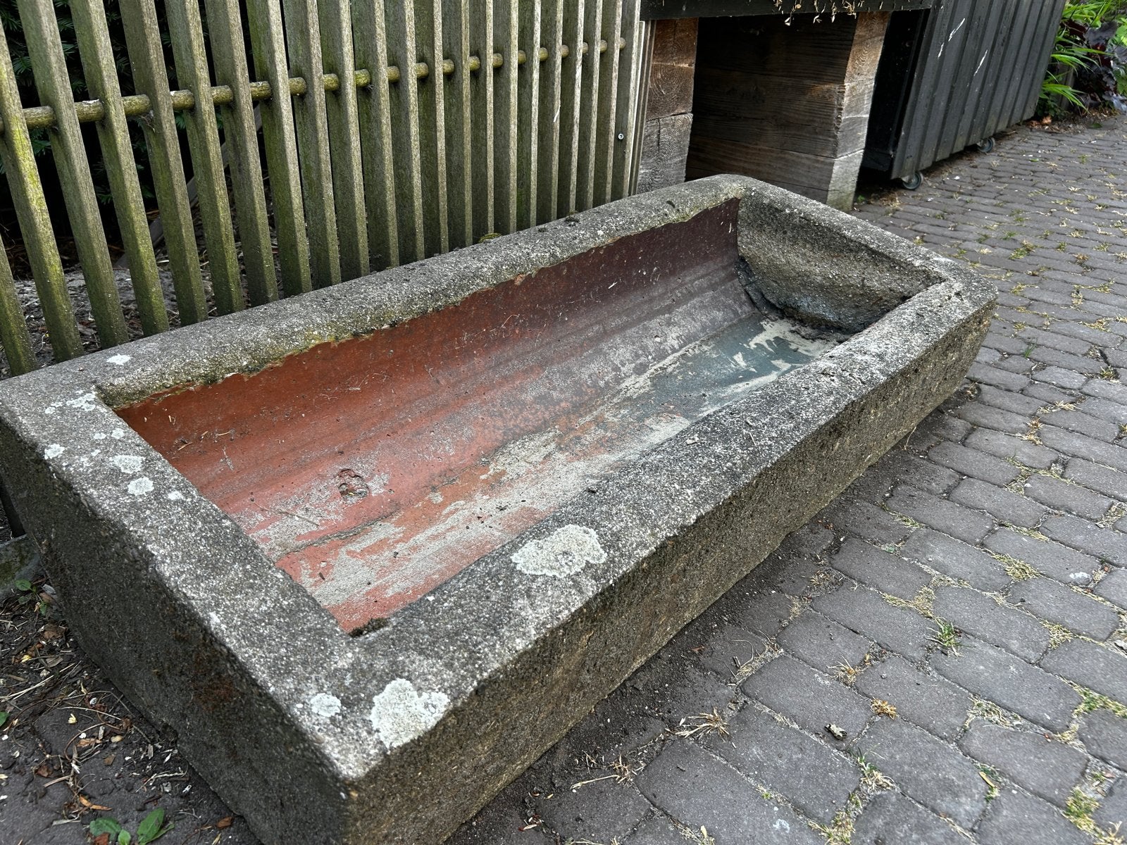Grote betonnen trog voor tuin of terras, Ophalen, Gebruikt, Beton