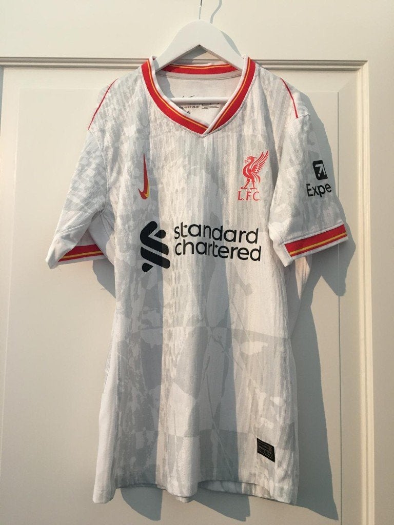 #VSM45 Voetbalshirt Salah (Liverpool) te koop!! M, Maat M, Verzenden, Nieuw, Shirt