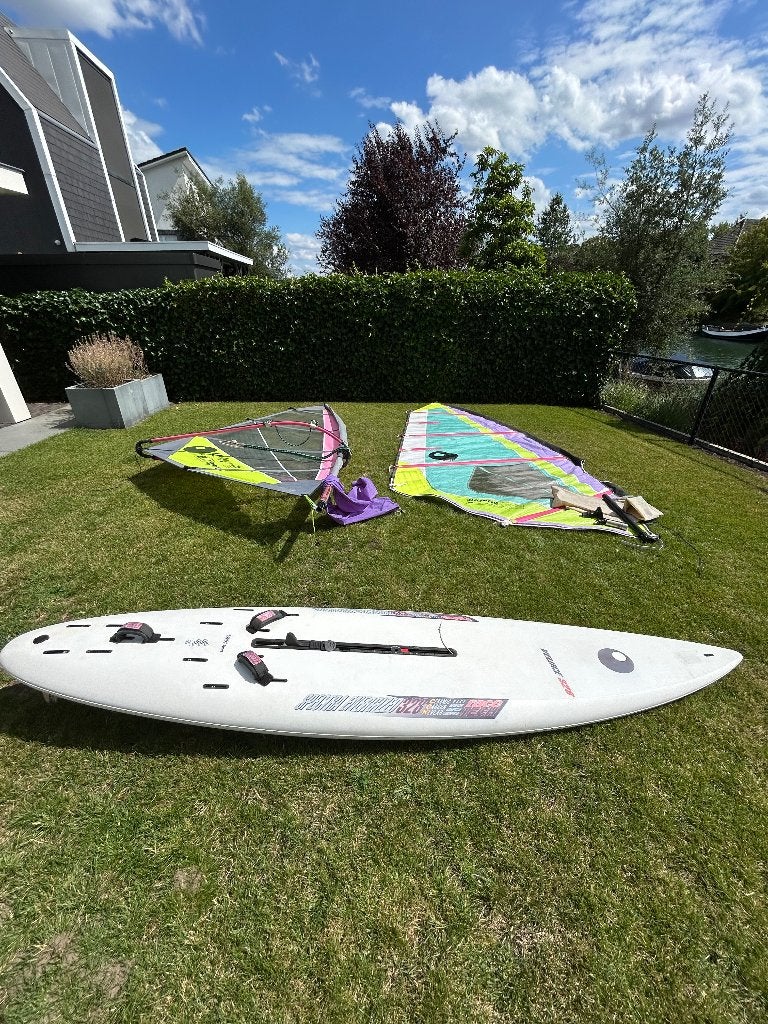 Surfplank met alle toebehoren, Ophalen, 6.5 m² tot 8 m², 300 cm of meer, Zo goed als nieuw