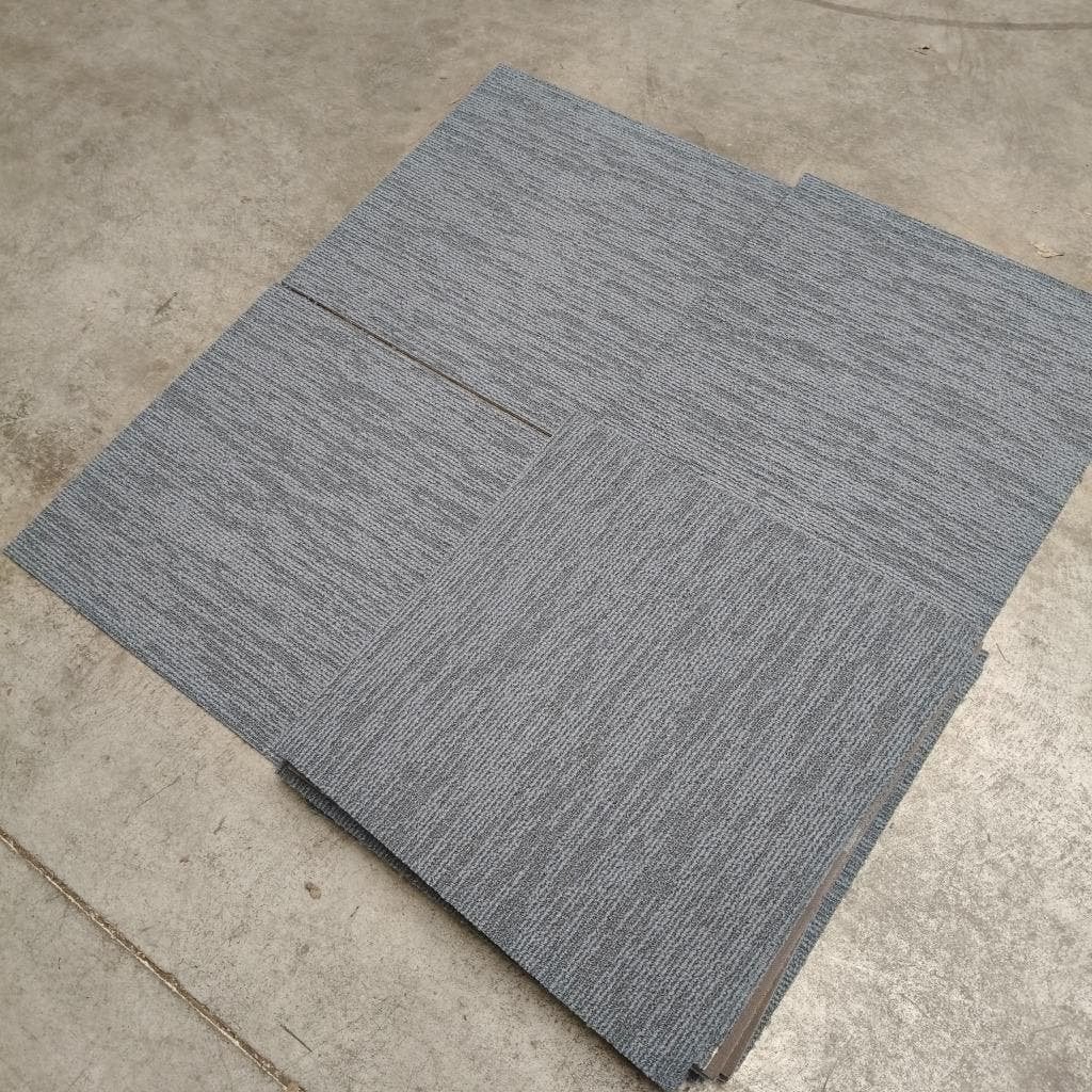 16 STUKS NIEUWE tapijttegels DESSO 106 345676 100003, Ophalen, Gebruikt, 75 m² of meer