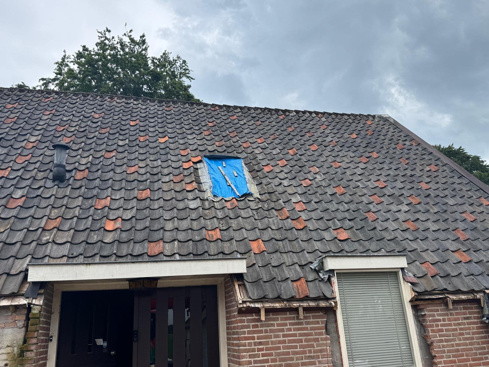 Oud hollandse dakpannen, Doe-het-zelf en Verbouw, Dakpannen en Dakbedekking, Ophalen, Gebruikt, Steen of Klei, Zwart