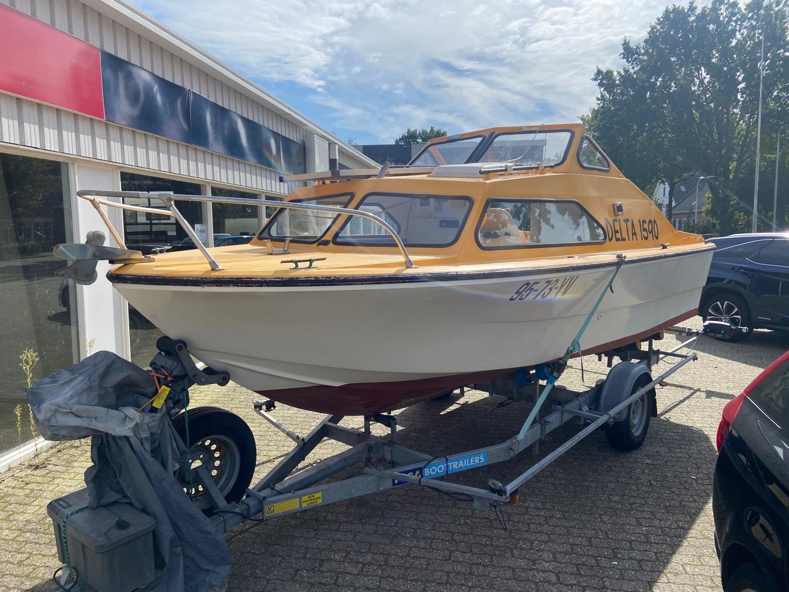 Beekman 580 Kajuitboot met 100pk Mercury en PEGA Trailer, Watersport en Boten, Gebruikt, Kajuitboot, Buitenboordmotor, Beekman