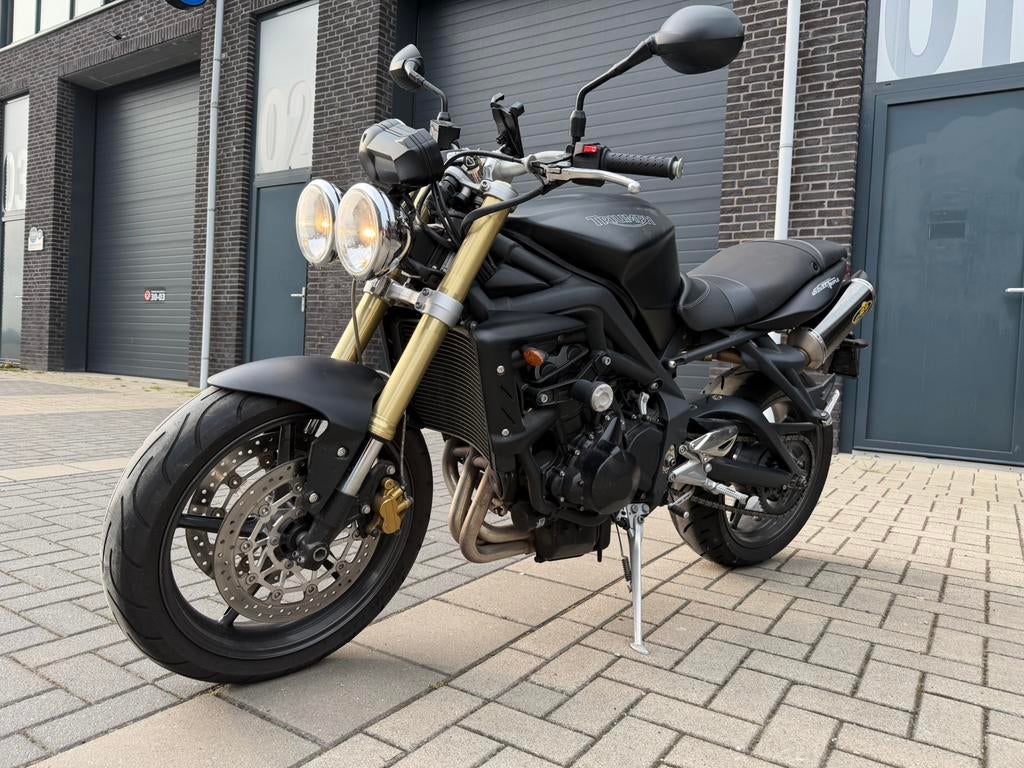 Triumph Street Triple 675 - Naked Bike, Motoren, Motoren | Triumph, Sportuitlaat, Motorrijbewijs A, 3 cilinders, Particulier