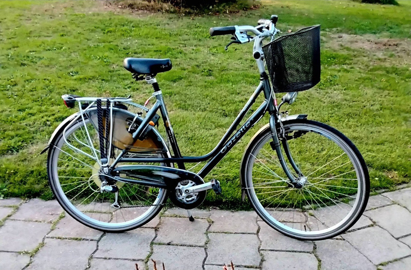 Netjes Gazelle Track&Trail Damesfiets 28-inch 3x8 Speed, Fietsen en Brommers, Ophalen, 28 inch, 53 tot 56 cm, Velgrem