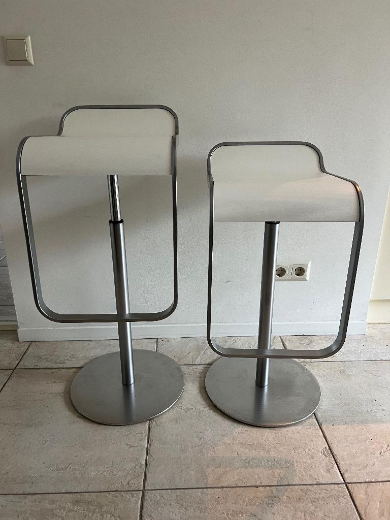 Lapalma Italiaanse designer barkruk, Huis en Inrichting, Barkrukken, Ophalen, In hoogte verstelbaar, 60 tot 90 cm, Zo goed als nieuw