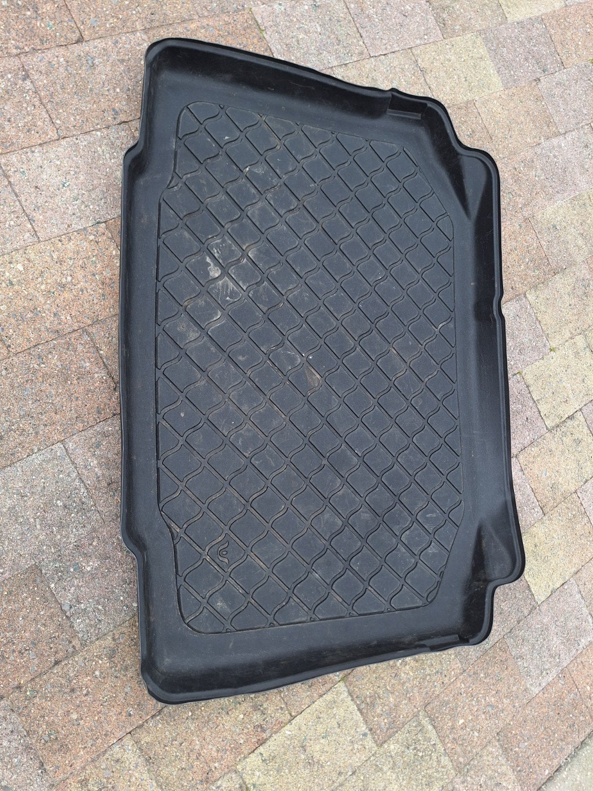 Kofferbakmat rubber, Skoda Kamiq, Auto diversen, Kofferbakmatten, Ophalen of Verzenden, Zo goed als nieuw